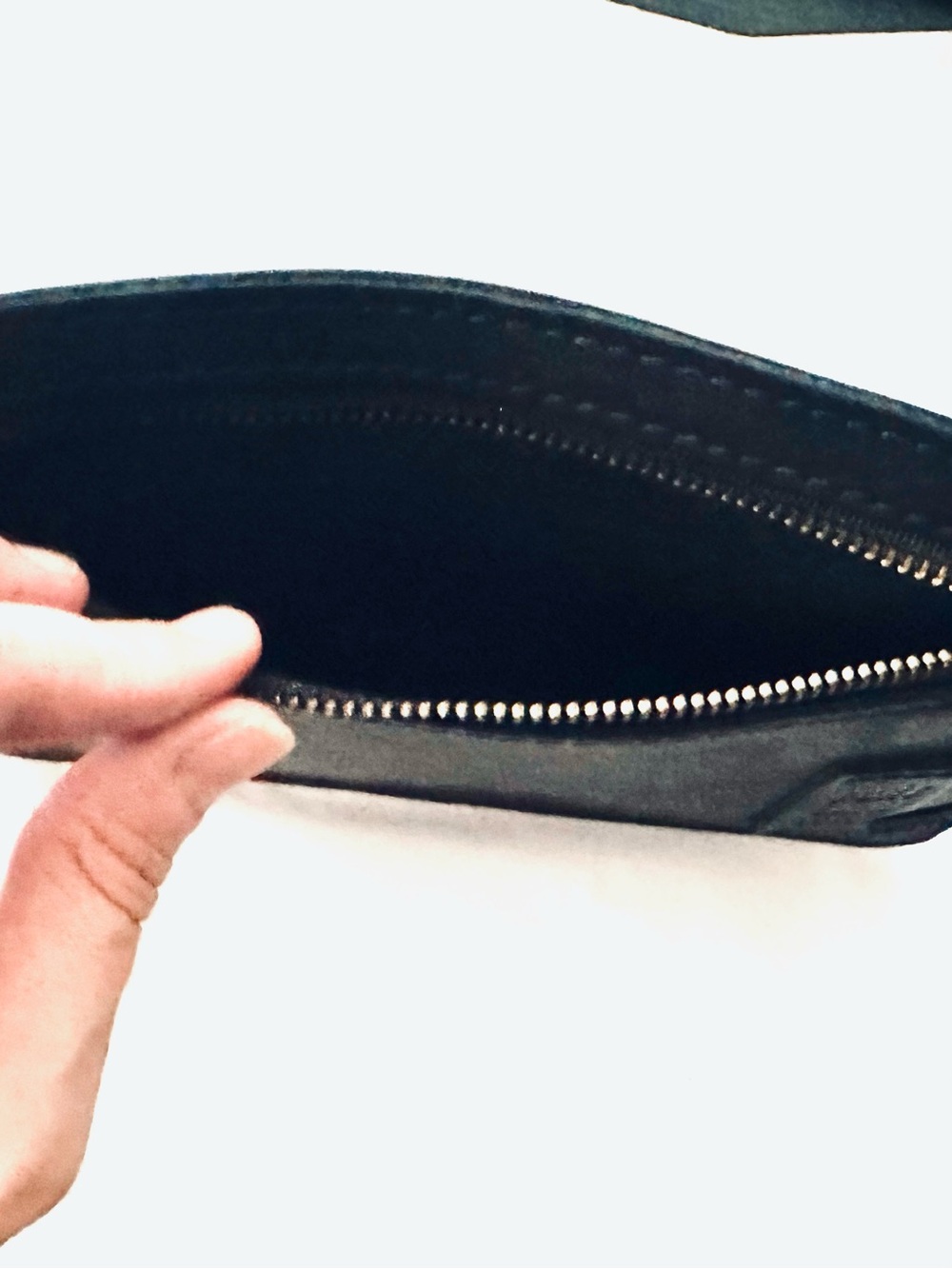 Portland Leather Goods Adriana Pouch Wristlet in Black - Picture 9 of 10